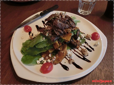 ps tapas~碳烤南瓜波菜牛肉沙拉.JPG