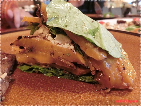 ps tapas~碳烤南瓜波菜牛肉沙拉切面.JPG