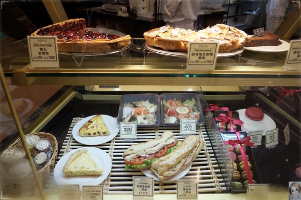 PAUL保羅麵包沙龍(信義店)：[試吃]PAUL 精選晚餐雙人套餐~百年法式的饗宴