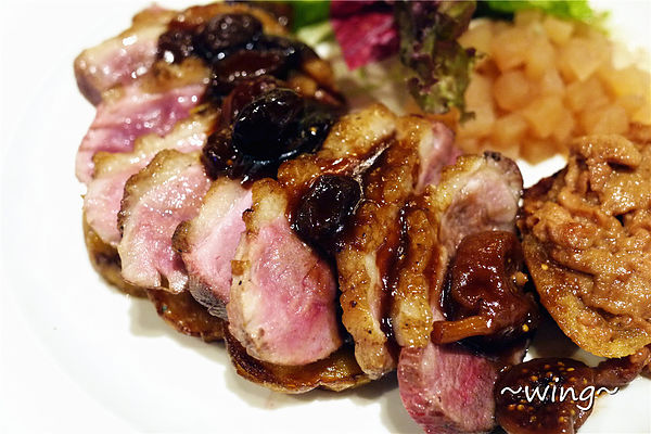 PAUL保羅麵包沙龍(信義店):來場法式風情饗宴吧!『 PAUL 精選晚餐雙人套餐』體驗