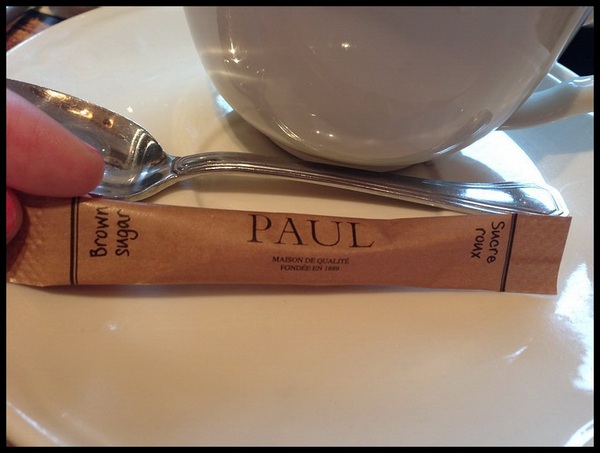 PAUL保羅麵包沙龍(信義店)：【信義店】PAUL保羅麵包沙龍－1001YA千層派！！！