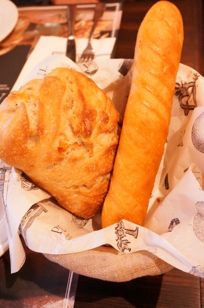 PAUL保羅麵包沙龍(信義店):【口碑券】來場美好午茶時光/台北信義『PAUL 新款麵包午茶體驗』