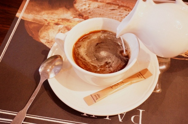 PAUL保羅麵包沙龍(信義店):【口碑券】來場美好午茶時光/台北信義『PAUL 新款麵包午茶體驗』