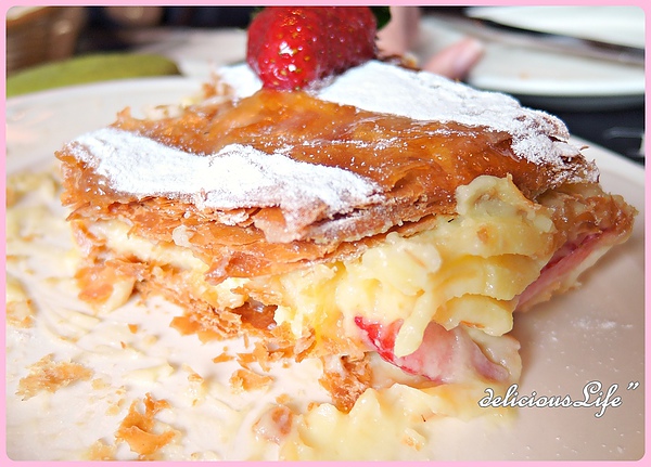 草莓1001頁千層派3