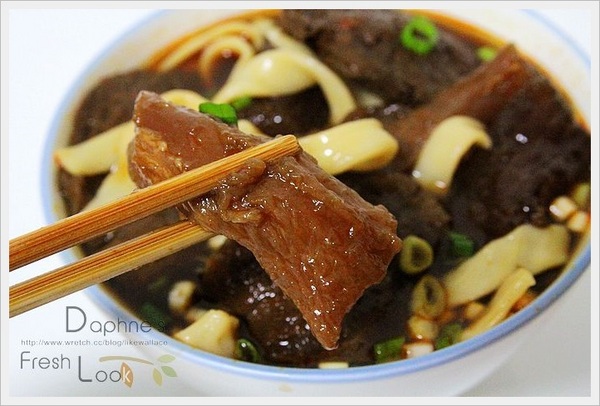 一麵之間:一個人的小確幸 一麵之間 牛肉麵料理包