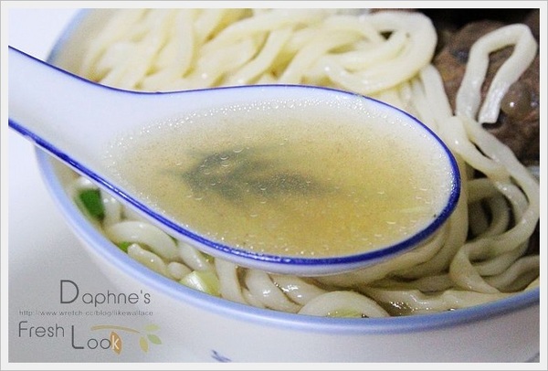 一麵之間:一個人的小確幸 一麵之間 牛肉麵料理包