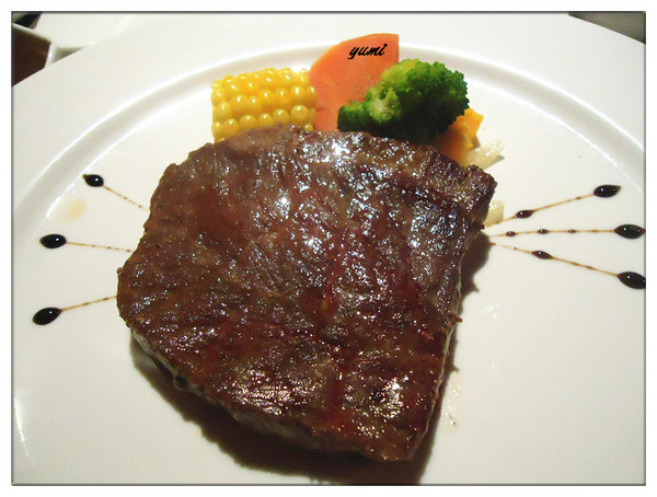 Big mama：【台中食記】祝大家擒人劫都很快樂♥♥奢華的饗宴@金典酒店Big mama牛排料理創意廚坊