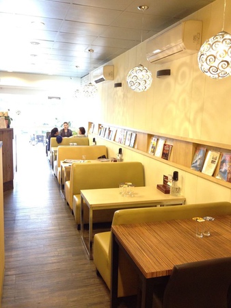 11301461_1078917092123432_246153443_n