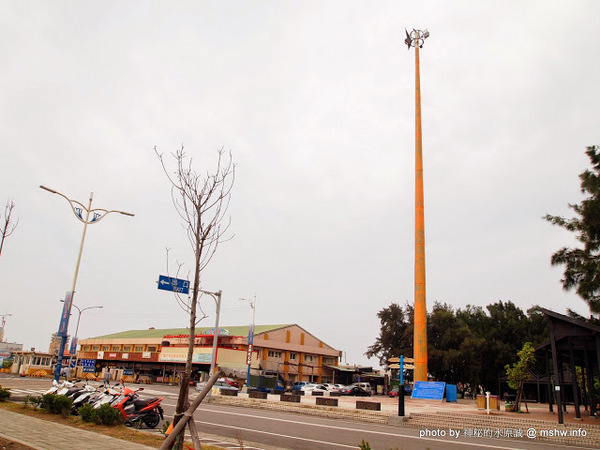 宏興海上觀光船：【景點】台中宏興海上觀光船@清水梧棲觀光漁港美人漁碼頭 : 水面沒有你想像中的平靜…體驗一下不同的刺激與愉悅感!