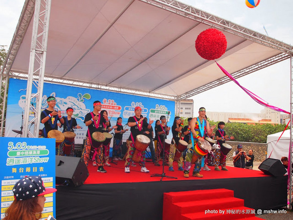 宏興海上觀光船：【景點】台中宏興海上觀光船@清水梧棲觀光漁港美人漁碼頭 : 水面沒有你想像中的平靜…體驗一下不同的刺激與愉悅感!