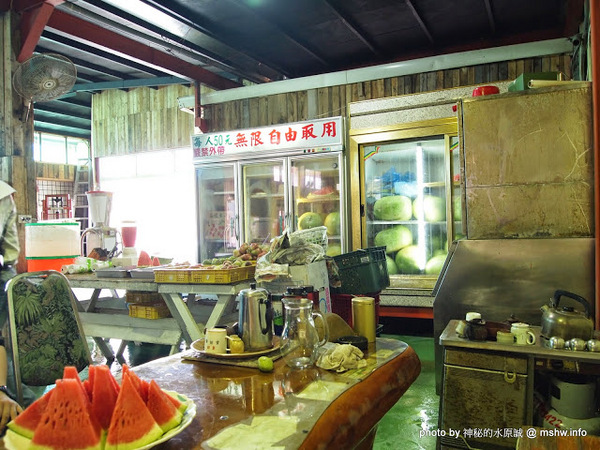 宏興海上觀光船：【景點】台中宏興海上觀光船@清水梧棲觀光漁港美人漁碼頭 : 水面沒有你想像中的平靜…體驗一下不同的刺激與愉悅感!