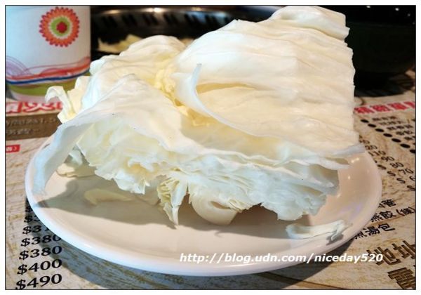 旺角迷你石頭火鍋(中華店):萬華區美食|旺角迷你石頭火鍋(中華店)~梅花豬肉鮮嫩可口