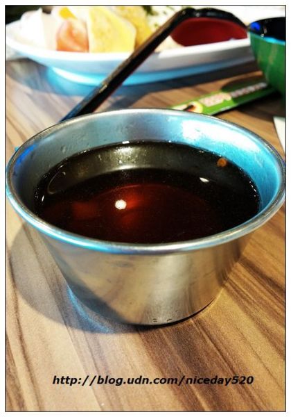 旺角迷你石頭火鍋(中華店):萬華區美食|旺角迷你石頭火鍋(中華店)~梅花豬肉鮮嫩可口