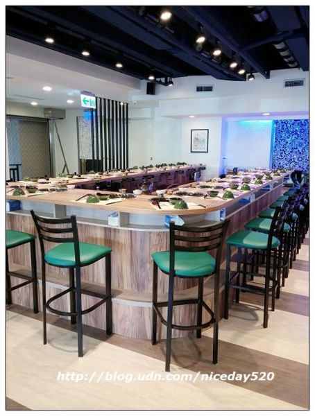 旺角迷你石頭火鍋(中華店):萬華區美食|旺角迷你石頭火鍋(中華店)~梅花豬肉鮮嫩可口