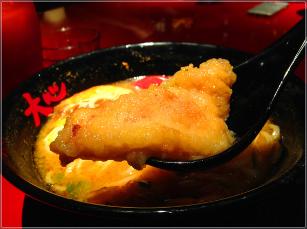 瓦城大心新泰式麵食館:【♥美食】瓦城新品牌大大滿足大大開心-大心新泰式麵食 Very Thai Noodles