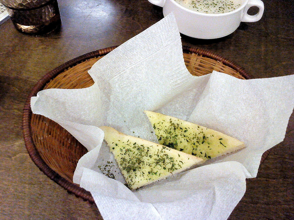 艾莉斯的家：Iris's艾莉斯的家-三民區大豐二路536號