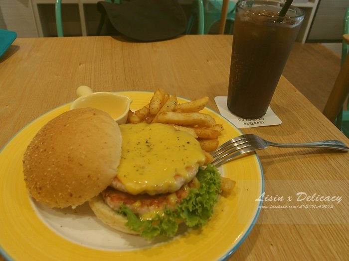 南投【比豆起司美式廚房】美式漢堡套餐