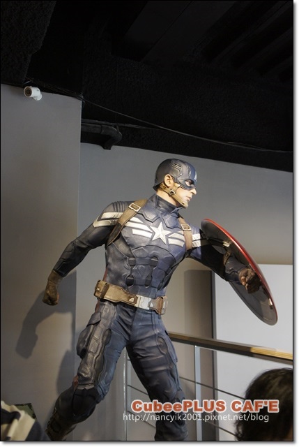 Cubeeplus咖啡:台北內湖。復仇者聯盟人物一次到位【cubeePLUS CAFE】