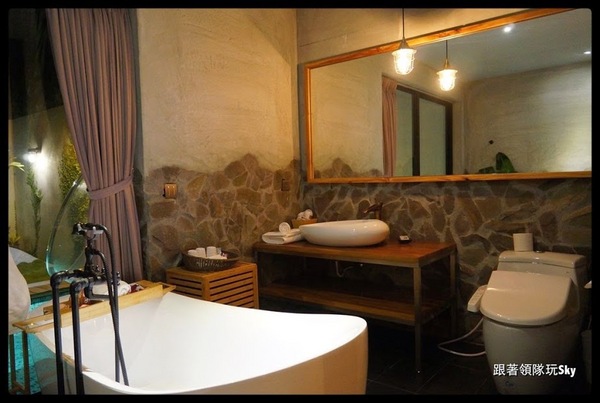 隱.半島:超好吃.舒服.浪漫泳池Villa【隱。半島】