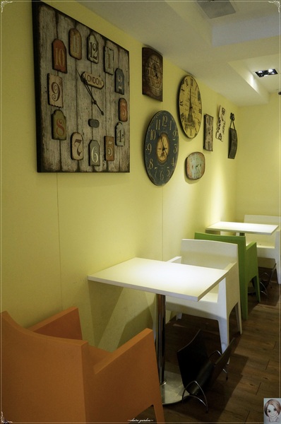 CafeHuHa! 呼哈咖啡：台北 天母 呼哈咖啡~夢幻馬車悠閒度日去