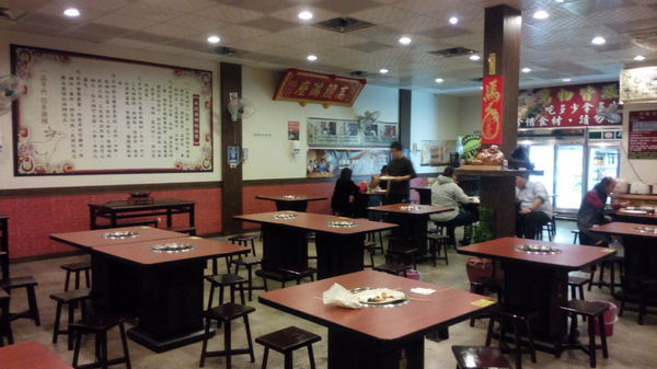 一品羊肉吃到飽：一品羊肉爐~329元吃到飽耶~肉食動物歡迎光臨