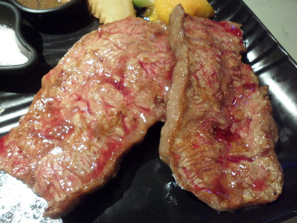 陶板屋和風創作料理(彰化東民店):【彰化市區.美食 】陶板屋和風創作料理