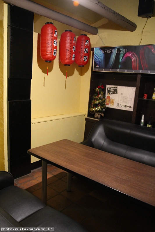 九日味噌燒肉丼專門店：九日味噌燒肉丼專門店❤牛排丼飯、烤餅抓住我的胃了~103.05.28