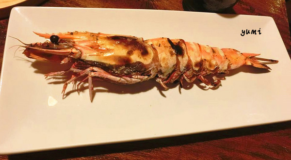 九日味噌燒肉丼專門店：【台中食記】巨無霸手臂蝦~緊緊抓住我的胃＠九日味噌燒肉丼專門店