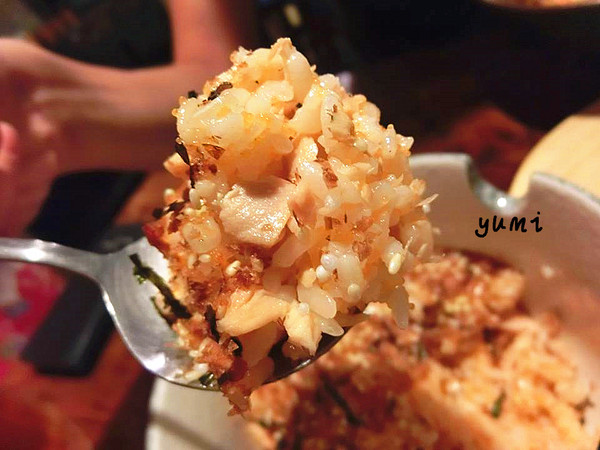 九日味噌燒肉丼專門店：【台中食記】巨無霸手臂蝦~緊緊抓住我的胃＠九日味噌燒肉丼專門店