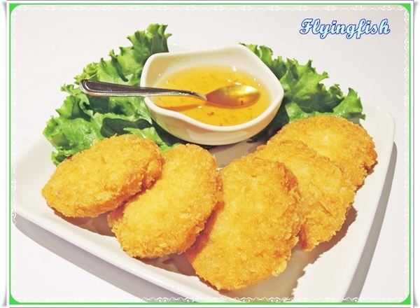 非常泰概念餐坊(太平洋SOGO天母店)：✜ 服務貼心、讓人賓至如歸滴泰式料理－「非常泰概念餐坊(太平洋SOGO天母店)」