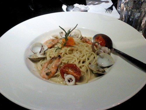 法格蘭斯餐廳：法格蘭斯餐廳-鹽埕區大仁路１號