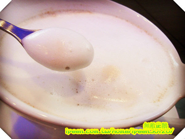 All Pass 歐派 比利時鬆餅：【台南-成大商圈】「超有料」的烈日鬆餅...好吃!《All Pass 歐派 比利時鬆餅》