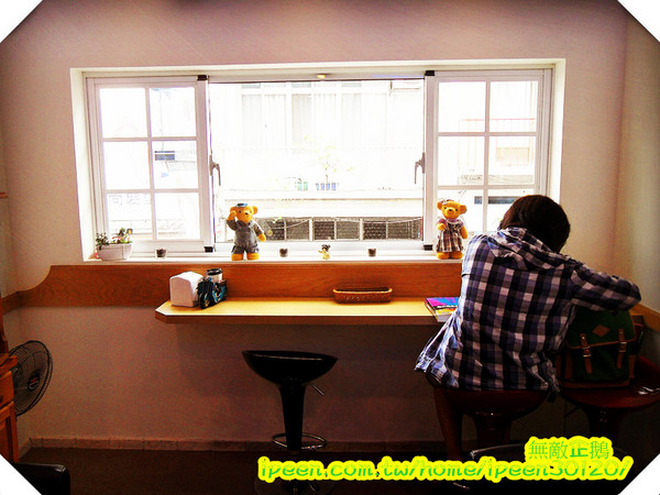 All Pass 歐派 比利時鬆餅：【台南-成大商圈】「超有料」的烈日鬆餅...好吃!《All Pass 歐派 比利時鬆餅》