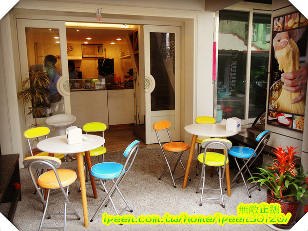 All Pass 歐派 比利時鬆餅：【台南-成大商圈】「超有料」的烈日鬆餅...好吃!《All Pass 歐派 比利時鬆餅》