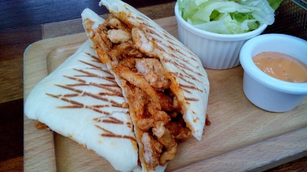 美好年代 Belle Époque(西門店)：【台北萬華．美食 】美好年代西門店 ☆ 超人氣珍珠奶茶鬆餅每一口都吃的到珍珠和奶茶香