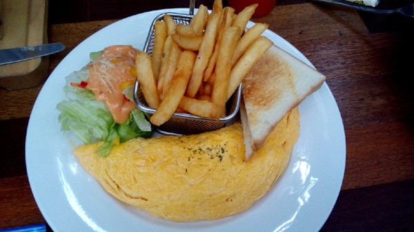 美好年代 Belle Époque(西門店)：【台北萬華．美食 】美好年代西門店 ☆ 超人氣珍珠奶茶鬆餅每一口都吃的到珍珠和奶茶香