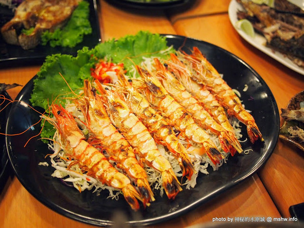 東來屋：【食記】台中Dong Lai Wu東來屋平價啤酒串燒@西屯東海大學BRT東海別墅 : 食材新鮮,烤的還可以,比較建議點海鮮!