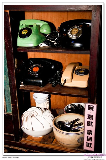 老街懷舊食堂：【美食♥宜蘭】☼ 老街懷舊食堂☼懷舊復古的裝潢，古早味的餐點令人回味無窮♥♥