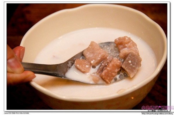 老街懷舊食堂：【美食♥宜蘭】☼ 老街懷舊食堂☼懷舊復古的裝潢，古早味的餐點令人回味無窮♥♥