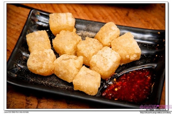 老街懷舊食堂：【美食♥宜蘭】☼ 老街懷舊食堂☼懷舊復古的裝潢，古早味的餐點令人回味無窮♥♥