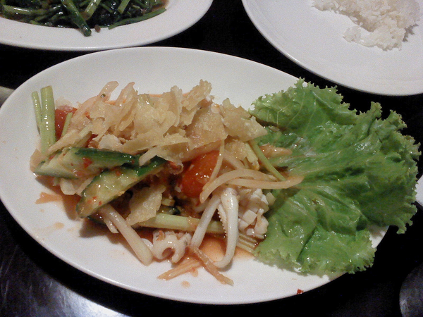 鴻泰興泰味小館：鴻泰興泰味小館-鼓山區文忠路121號