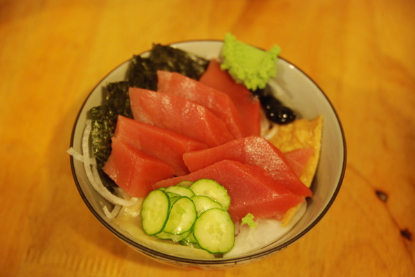 宇澤小舖:<食記> 宇澤小舖 生魚片丼