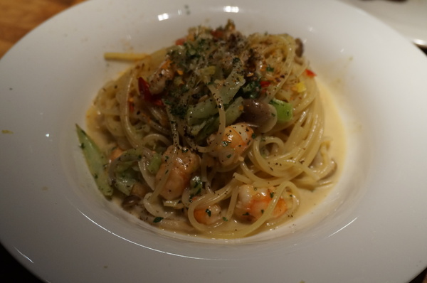 貓下去MEOWVELOUS CAFE：二訪貓下去 : 個性十足的小店~