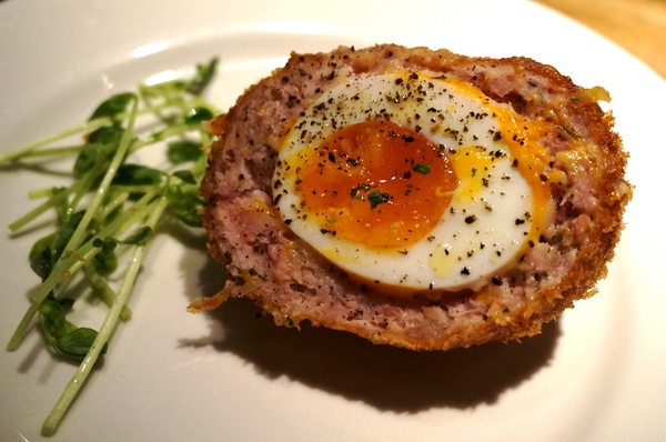 貓下去MEOWVELOUS CAFE：二訪貓下去 : 個性十足的小店~