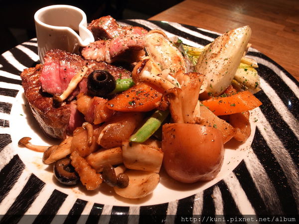 GRD3 31102014 貓下去 (10).JPG