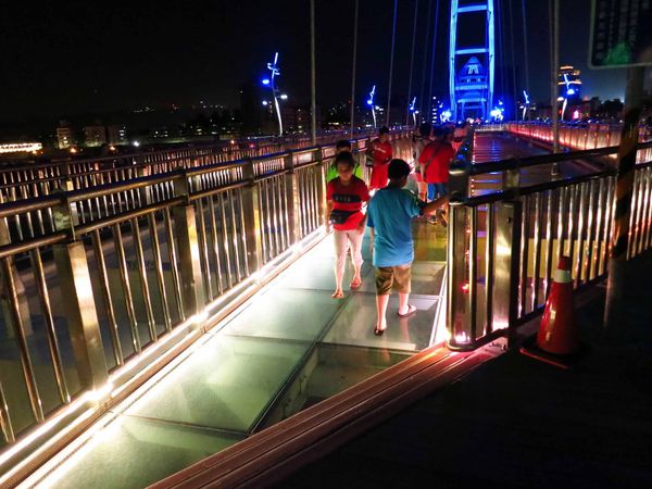 【新莊旅遊】新月橋-散步、河景、美麗橋墩盡收眼底-板橋