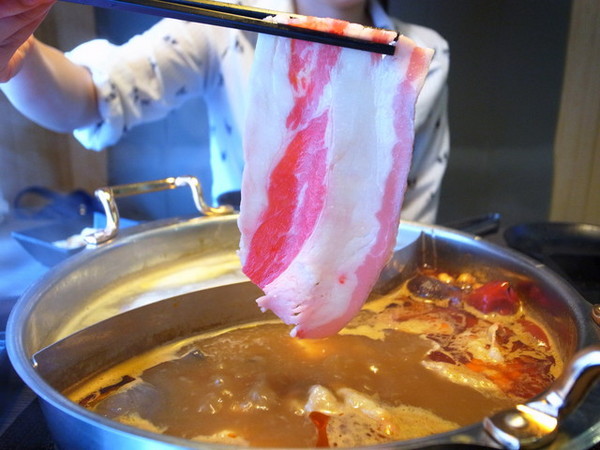 文岩文岩燒蜀辣鴛鴦鍋:<新北|板橋>超高CP值優質吃到飽火鍋~文岩文岩燒蜀辣鴛鴦鍋(邀約)