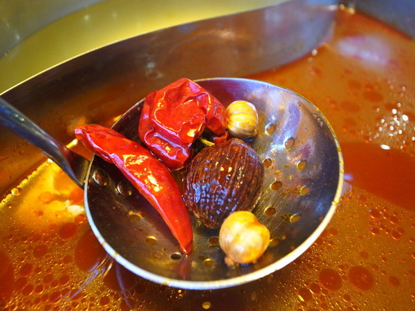 文岩文岩燒蜀辣鴛鴦鍋:<新北|板橋>超高CP值優質吃到飽火鍋~文岩文岩燒蜀辣鴛鴦鍋(邀約)