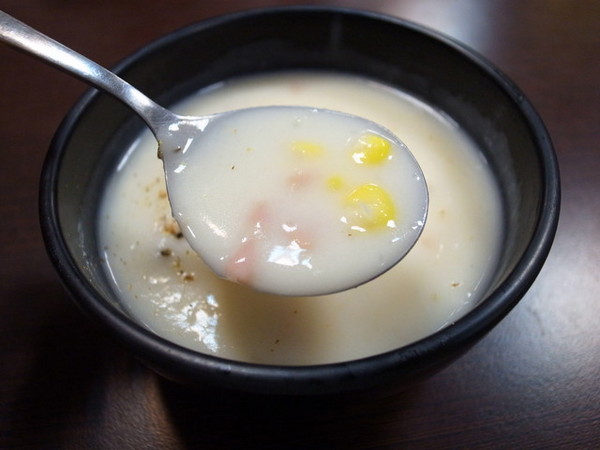 鐵牛原味碳烤牛排：<新北|板橋>嚴選美國CHOICE等級牛肉~平價牛排佼佼者~鐵牛原味碳烤牛排(邀約)