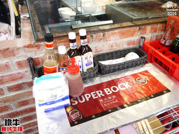 鐵牛原味碳烤牛排:鐵牛原味炭烤牛排,櫻桃鴨胸肉真是令人激賞阿~~